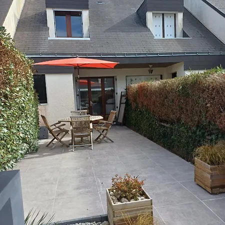 Patio De La Chapelle *