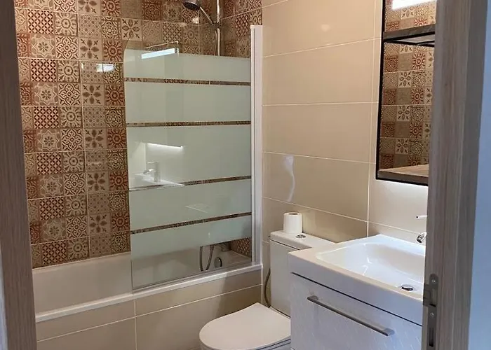 Patio De La Chapelle * Le Pouliguen